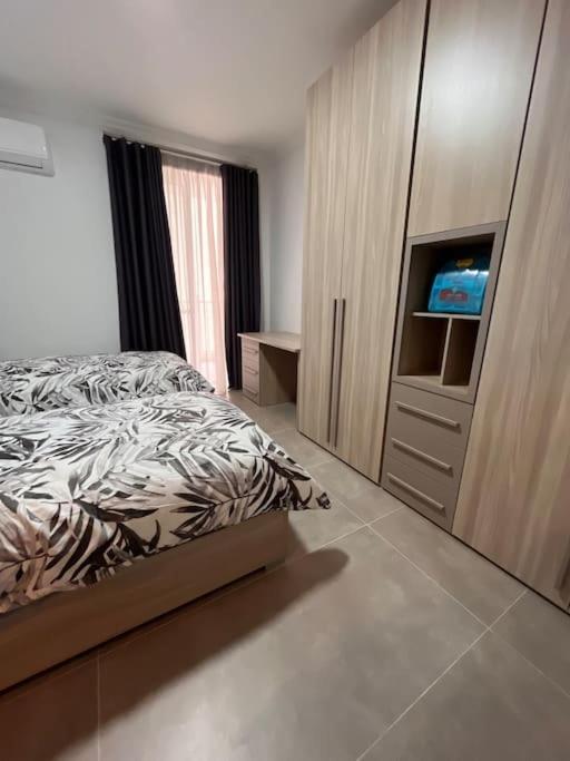 3 Bedroom Seaside Luxury Accommodation - Sleeps 8 San Pawl il-Baħar Eksteriør billede