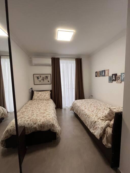 3 Bedroom Seaside Luxury Accommodation - Sleeps 8 San Pawl il-Baħar Eksteriør billede