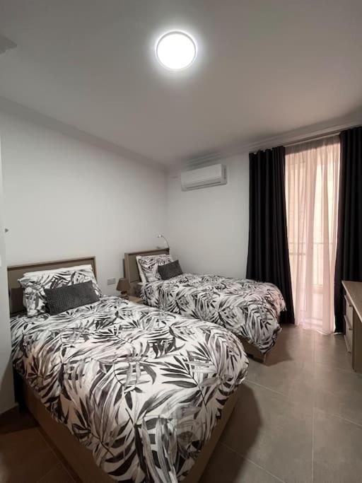 3 Bedroom Seaside Luxury Accommodation - Sleeps 8 San Pawl il-Baħar Eksteriør billede
