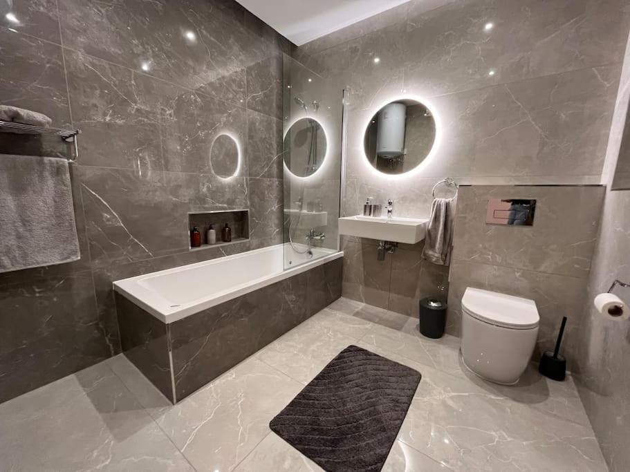 3 Bedroom Seaside Luxury Accommodation - Sleeps 8 San Pawl il-Baħar Eksteriør billede